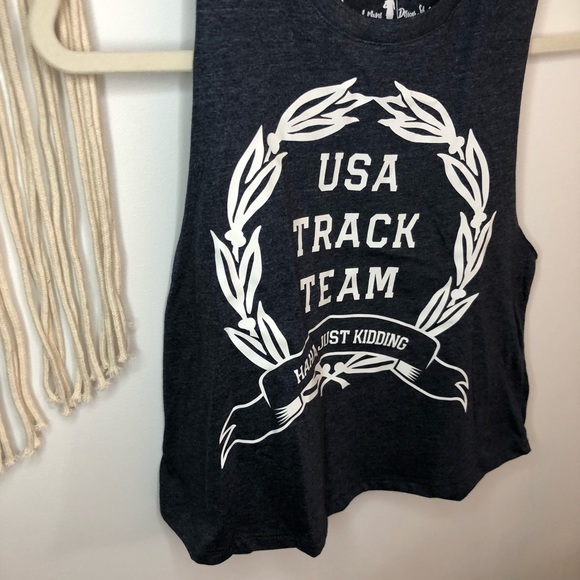 Sarah Marie Designs Muscle Tank small - Picture 6 of 11